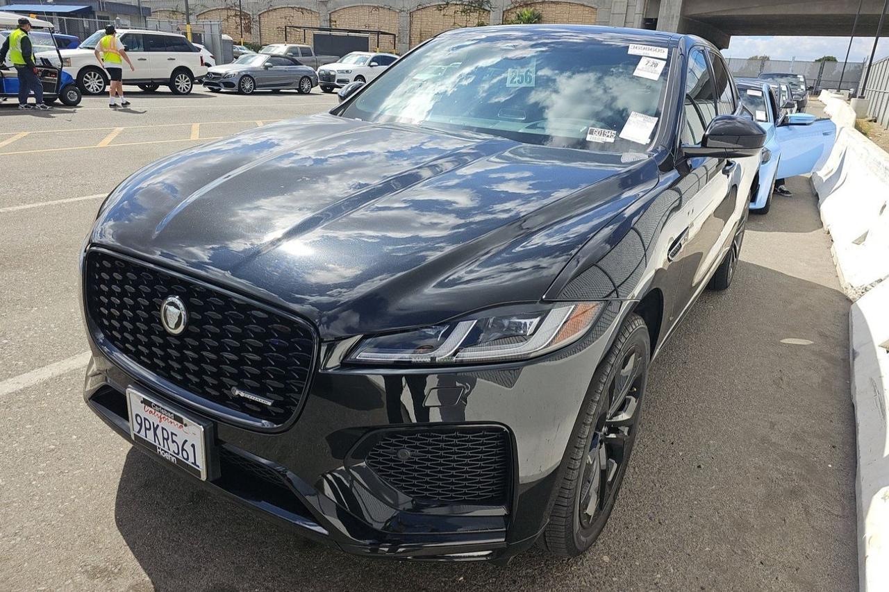 2024 Jaguar F-PACE P400 R-Dynamic S 1-Owner Heated/Cooled Performance Seats Portland OR