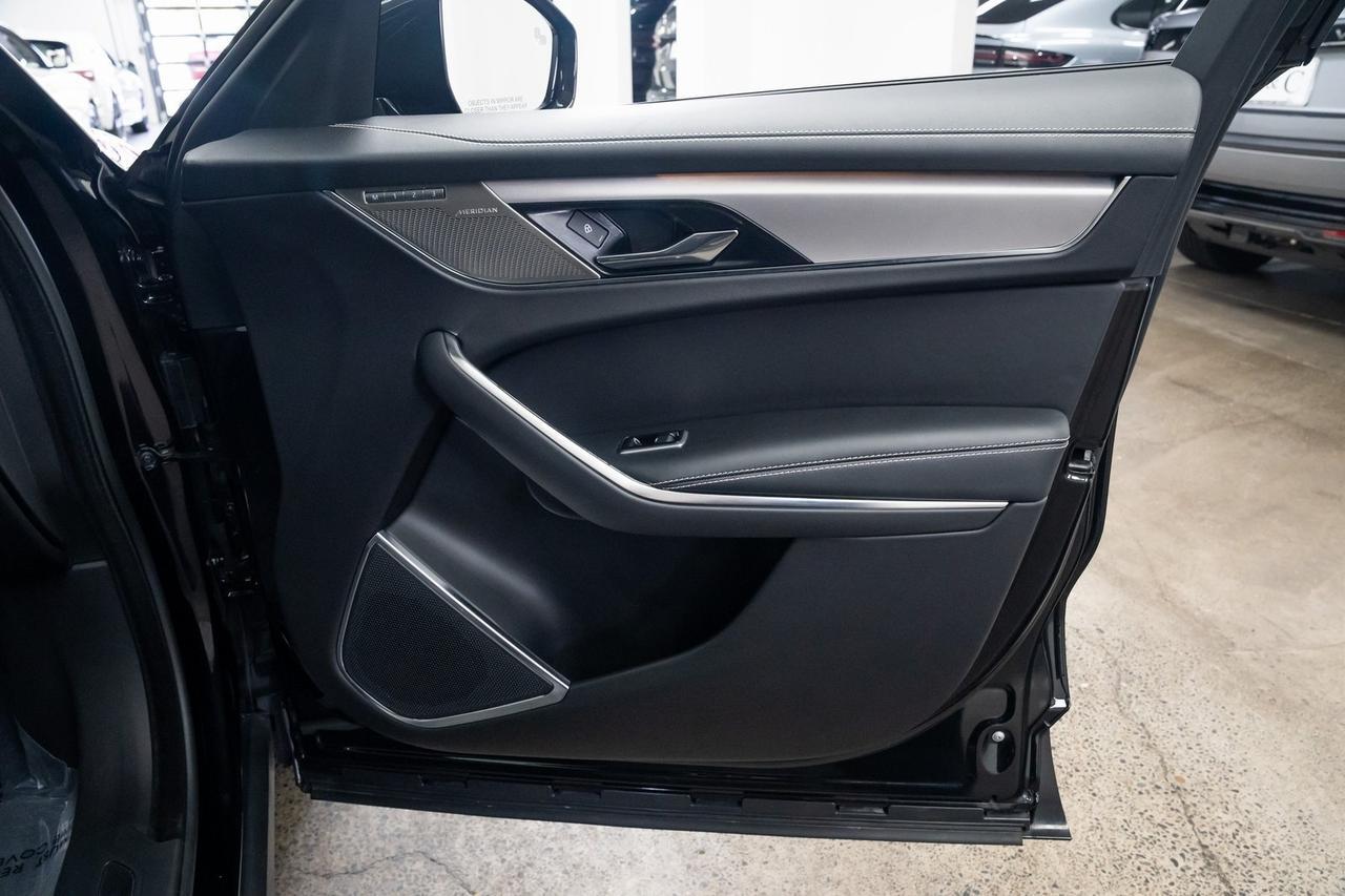 2024 Jaguar F-PACE P400 R-Dynamic S 1 Owner Vented Seats Meridian Audio Portland OR