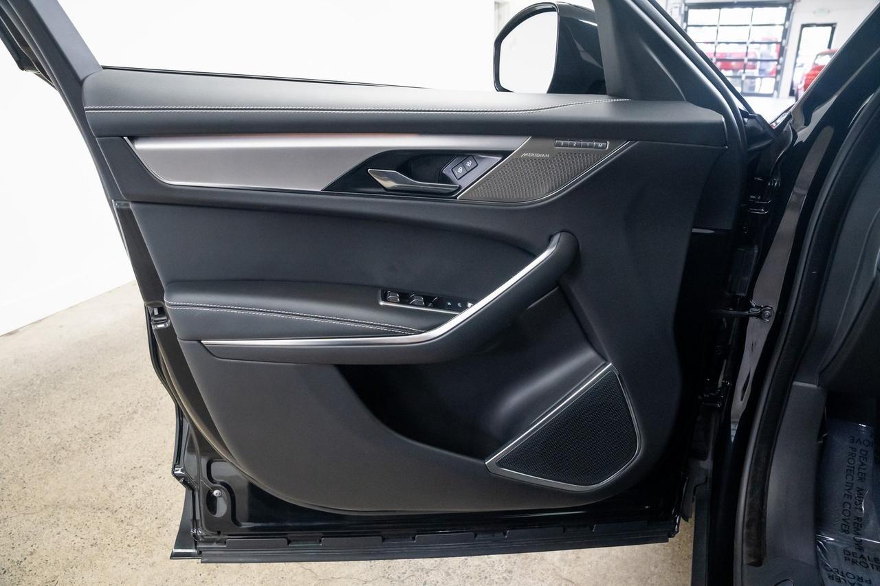 2024 Jaguar F-PACE P400 R-Dynamic S 1 Owner Vented Seats Meridian Audio Portland OR