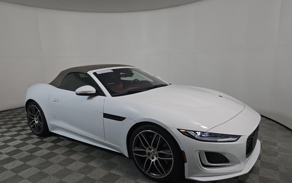 2024 Jaguar F-TYPE P450