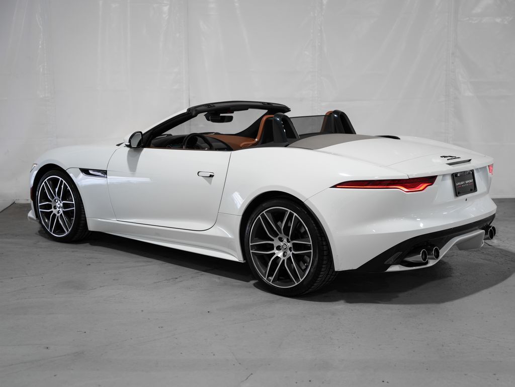 2024 Jaguar F-TYPE P450
