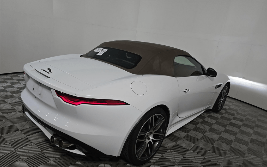 2024 Jaguar F-TYPE P450