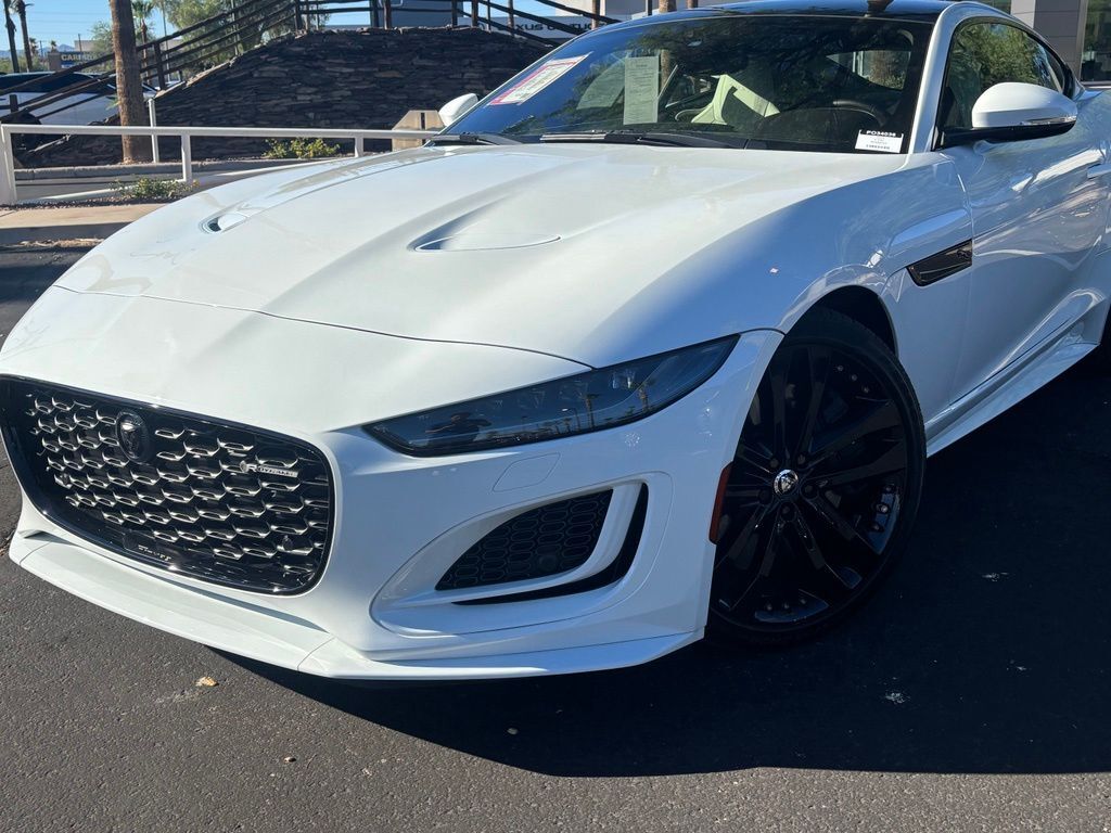 2024 Jaguar F-TYPE P450