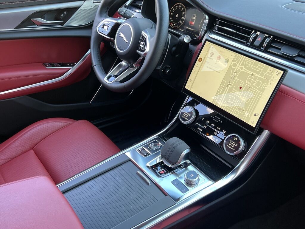 2024 Jaguar XF R-Dynamic SE Indianapolis IN