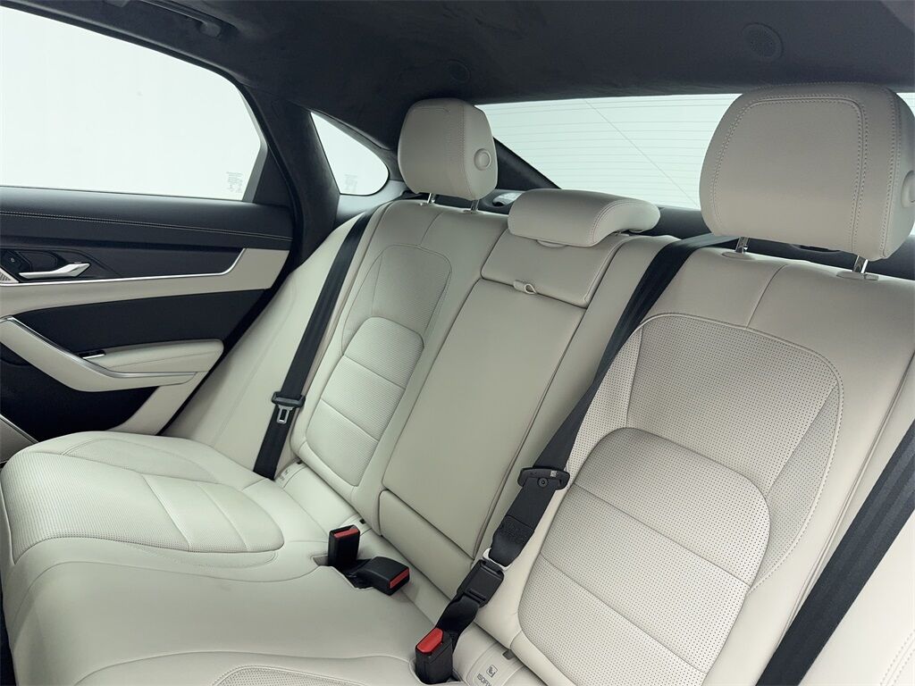 2024 Jaguar XF R-Dynamic SE NAV,CAM,PANO,HTD STS,BLIND SPOT Plano TX