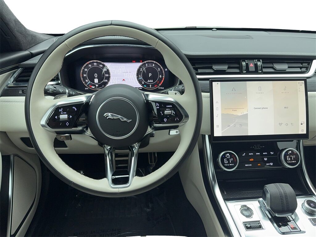 2024 Jaguar XF R-Dynamic SE NAV,CAM,PANO,HTD STS,BLIND SPOT Plano TX