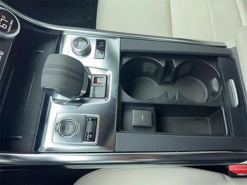 2024 Jaguar XF R-Dynamic SE NAV,CAM,PANO,HTD STS,BLIND SPOT Plano TX