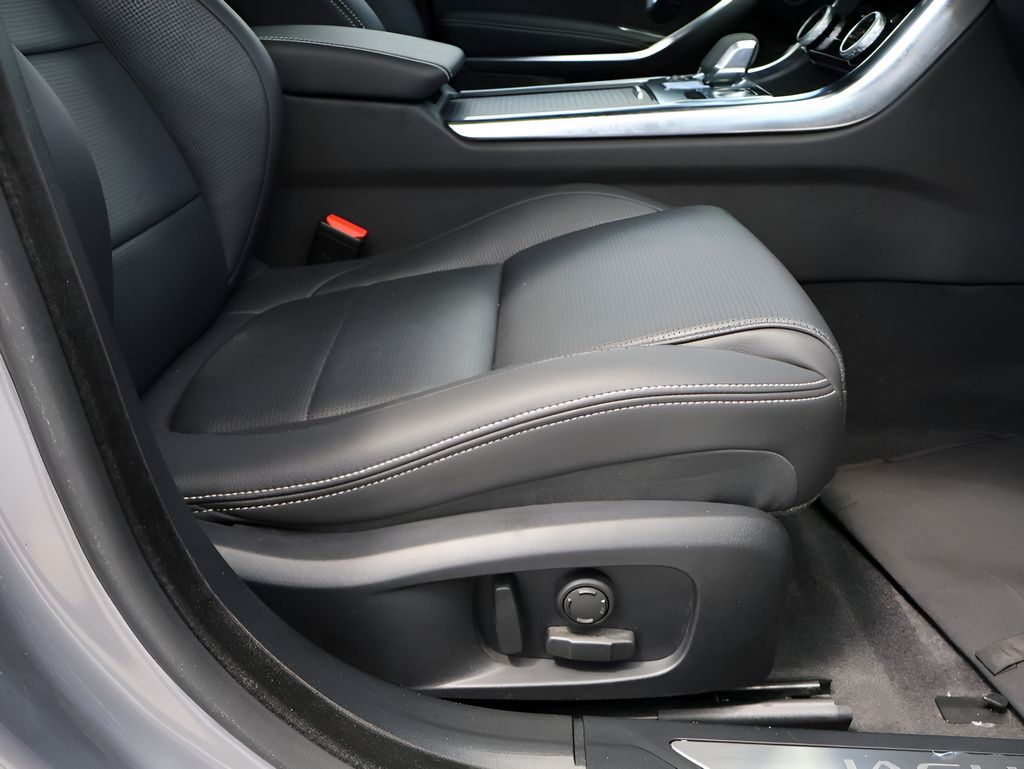 2024 Jaguar XF R-Dynamic SE San Clemente CA