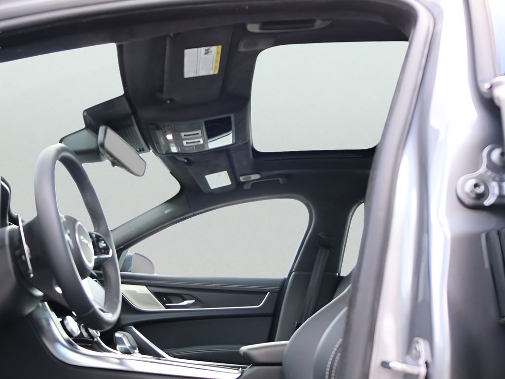 2024 Jaguar XF R-Dynamic SE San Clemente CA