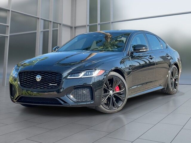 2024 Jaguar XF R-Dynamic SE
