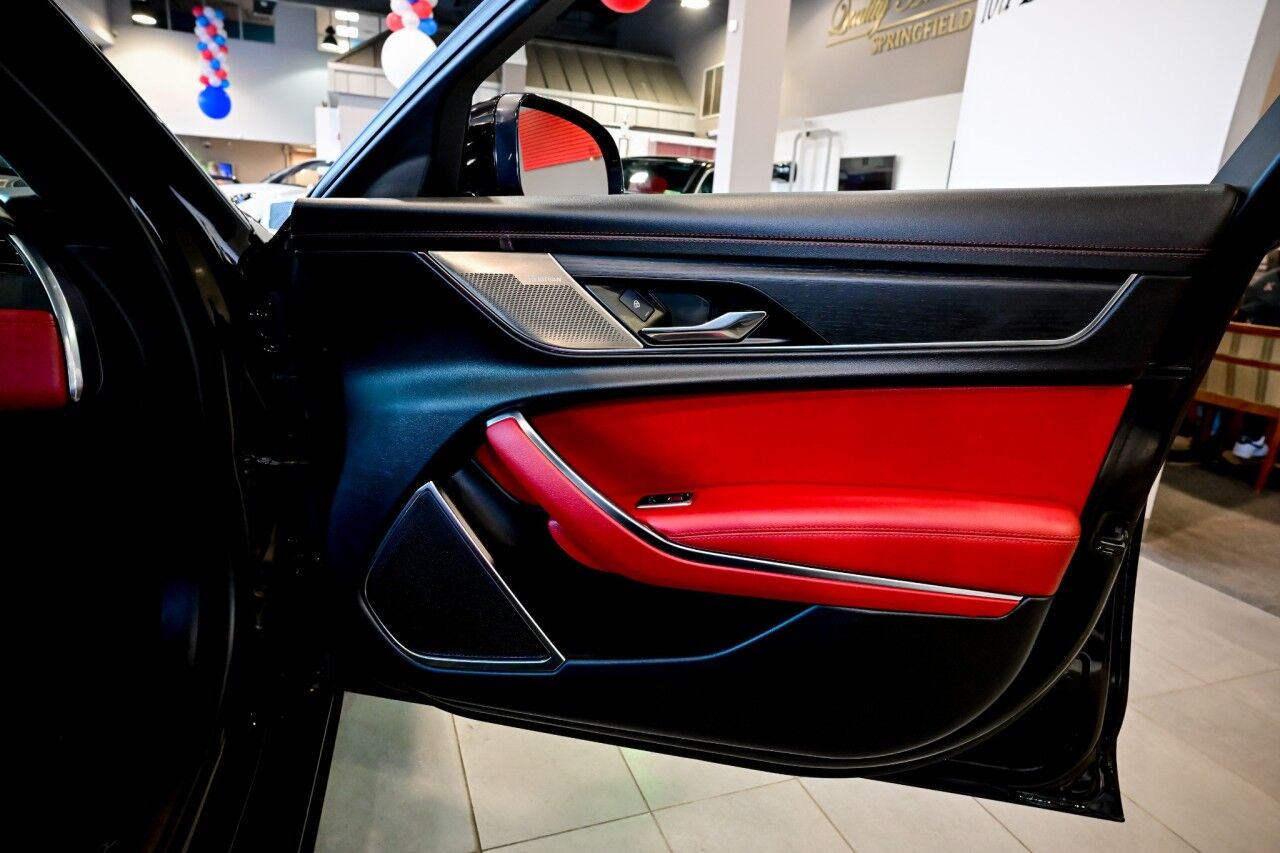 2024 Jaguar XF R-Dynamic SE Springfield NJ