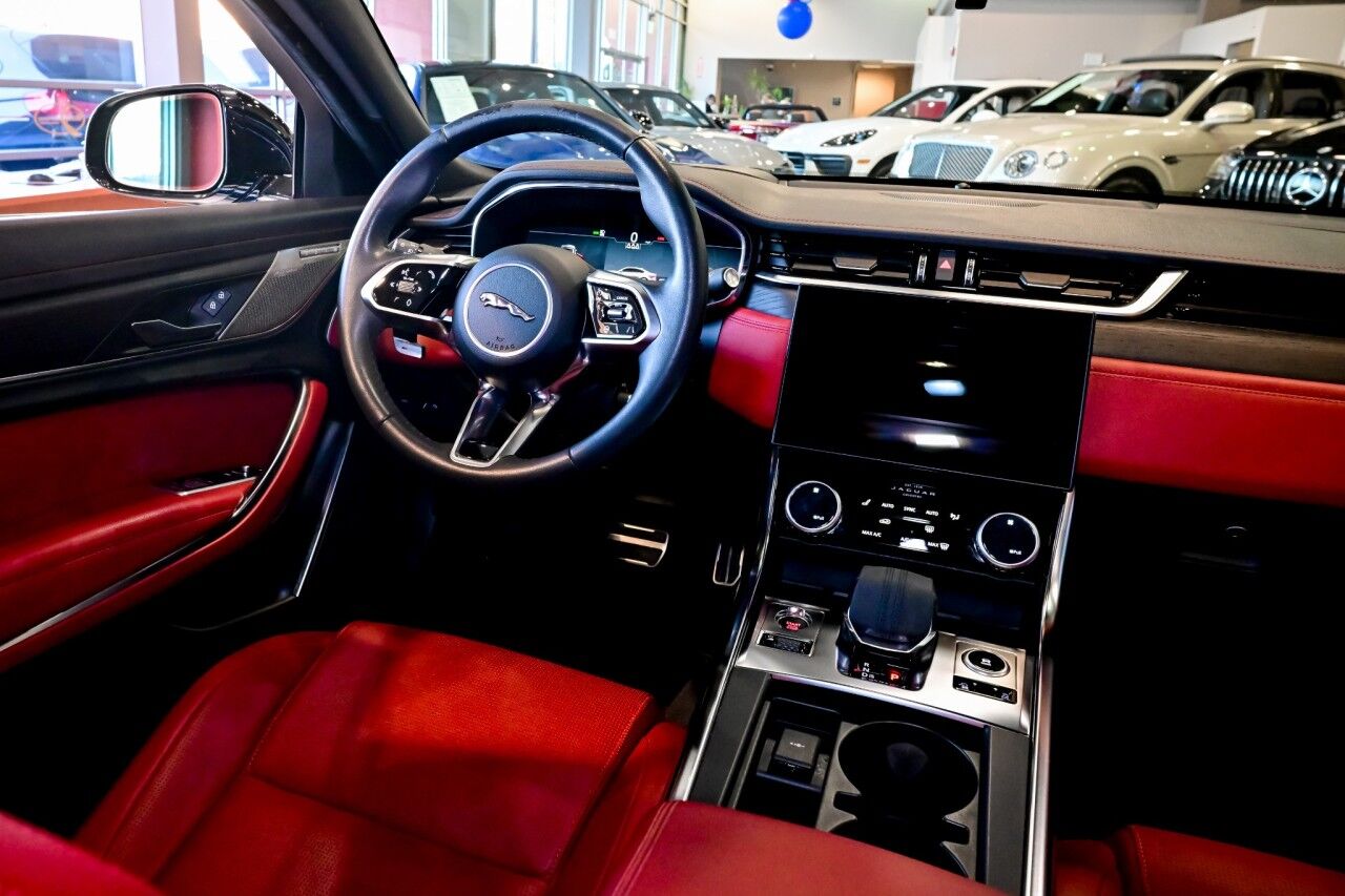 2024 Jaguar XF R-Dynamic SE Springfield NJ