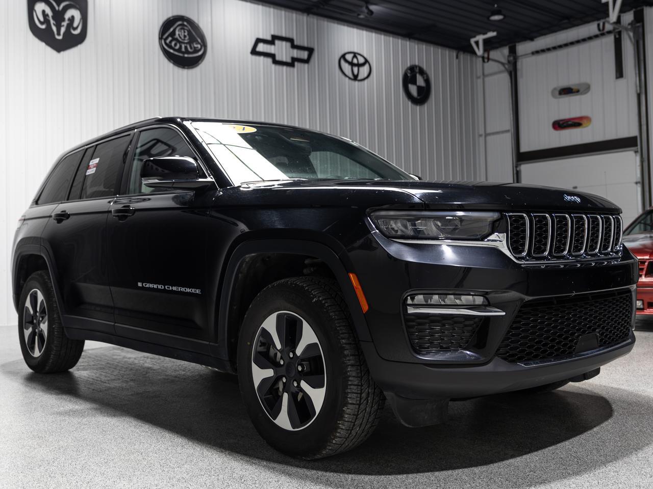 2024 Jeep Cherokee 4We Hybrid