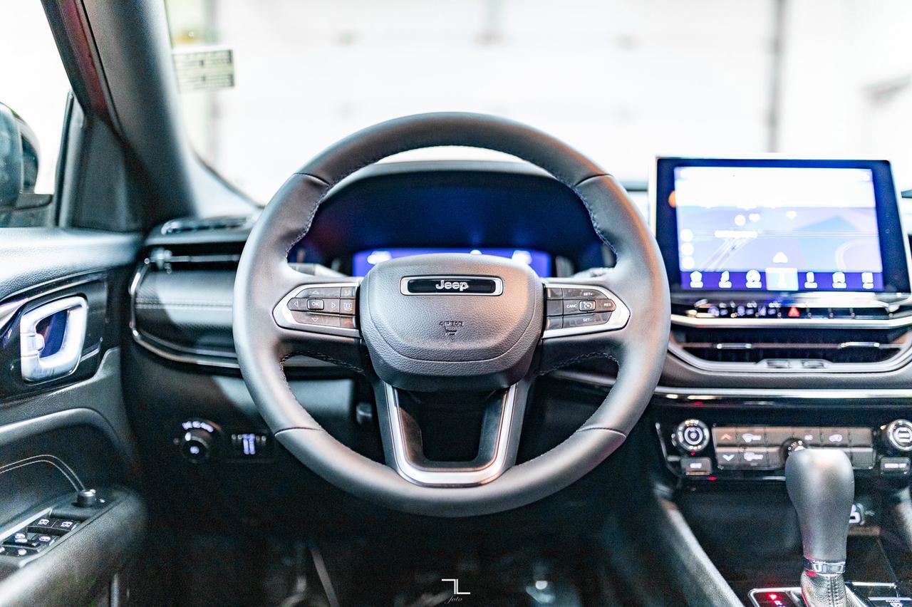 2024 Jeep Compass 4x4 Altitude Leather Nav BCam Red Deer AB