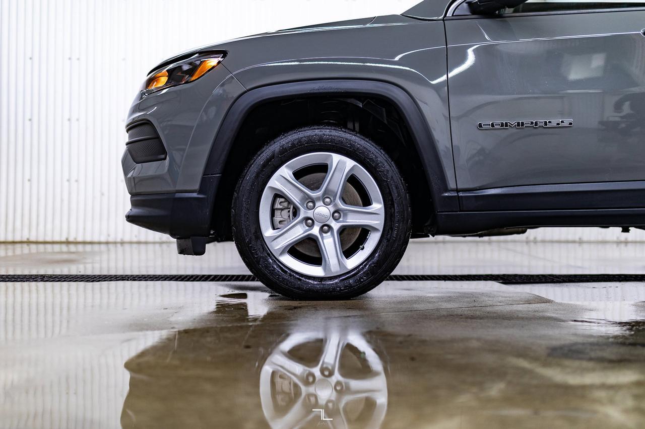 2024 Jeep Compass 4x4 Sport BCam Red Deer AB