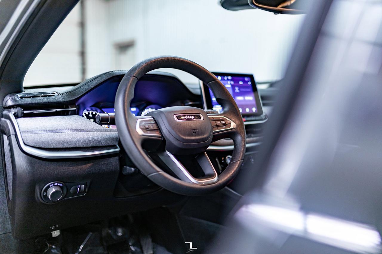 2024 Jeep Compass 4x4 Sport BCam Red Deer AB