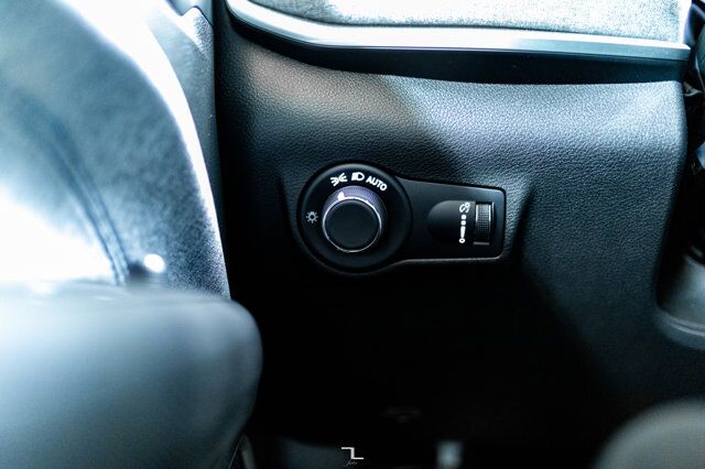 2024 Jeep Compass 4x4 Sport BCam Red Deer AB