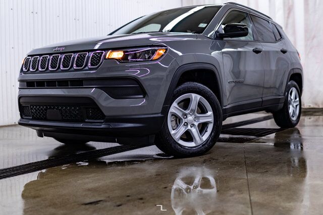 2024 Jeep Compass 4x4 Sport BCam Red Deer AB