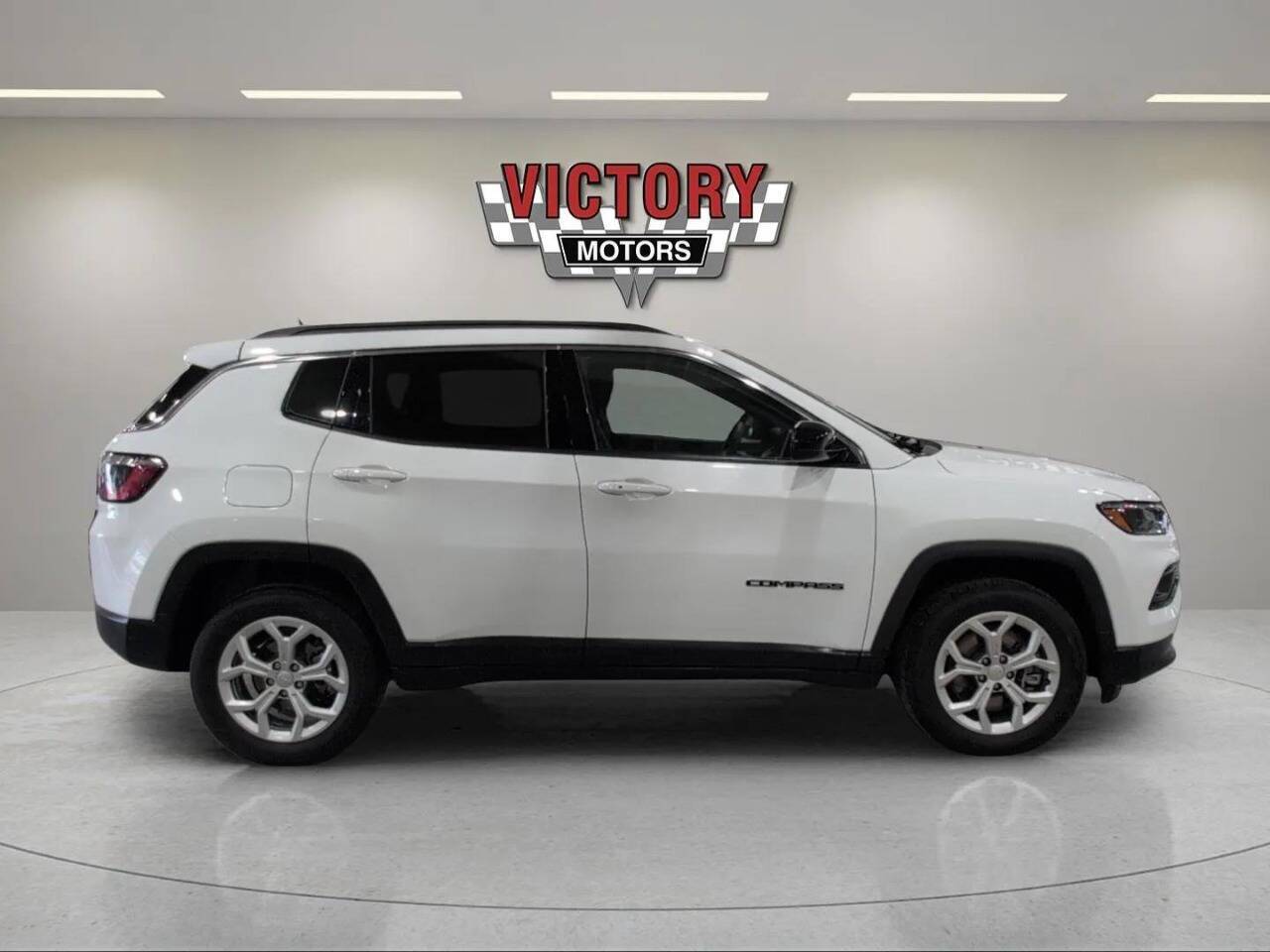 2024 Jeep Compass Altitude 4x4 4dr SUV Lake Orion MI