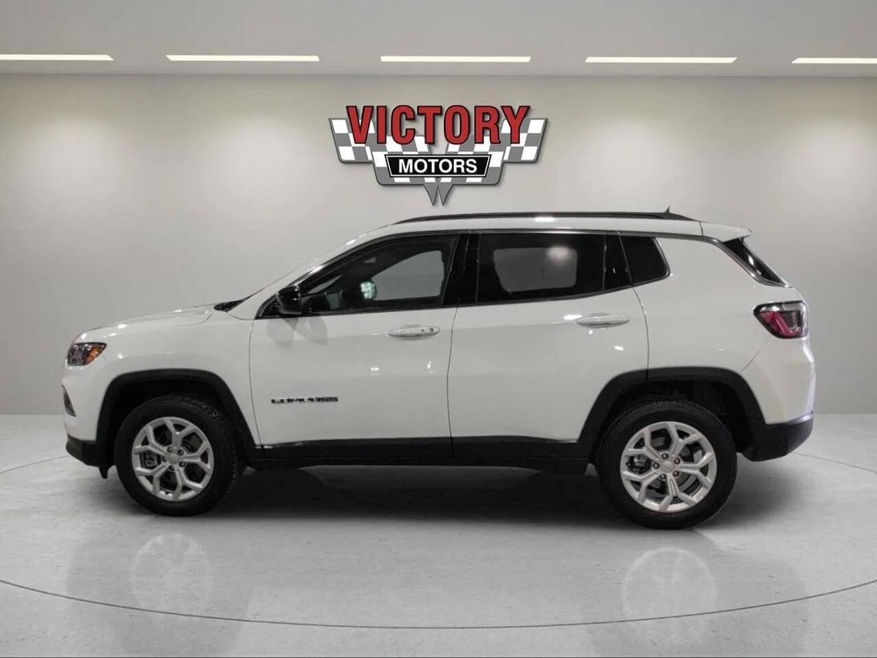 2024 Jeep Compass Altitude 4x4 4dr SUV Lake Orion MI