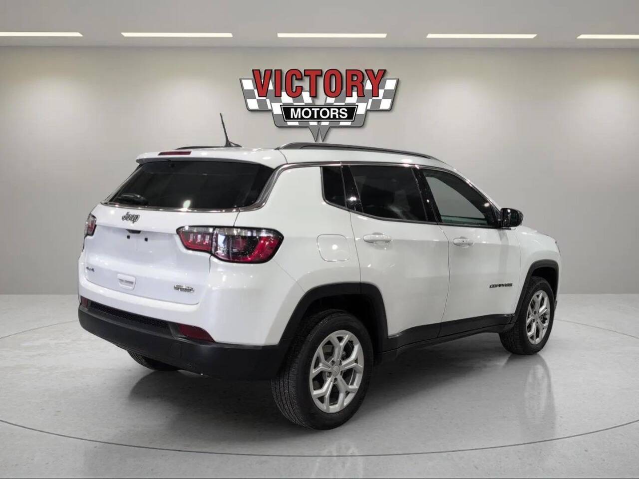 2024 Jeep Compass Altitude 4x4 4dr SUV Lake Orion MI
