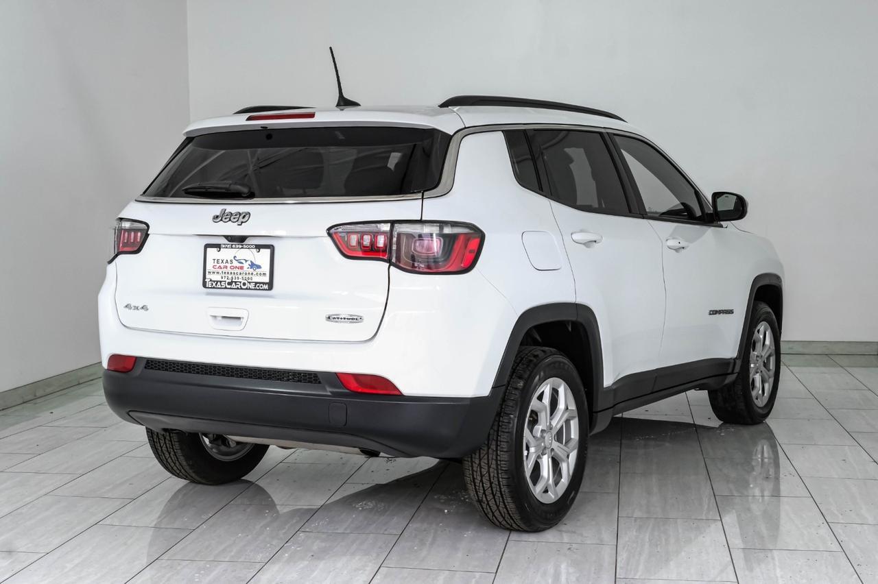 2024 Jeep Compass LATITUDE 4WD AUTOMATIC BLIND SPOT ASSIST LEATHER/CLOTH SEATS REAR CAMERA KEYLESS START Carrollton TX