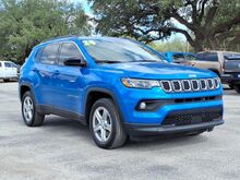 2024_Jeep_Compass_Latitude_  TX