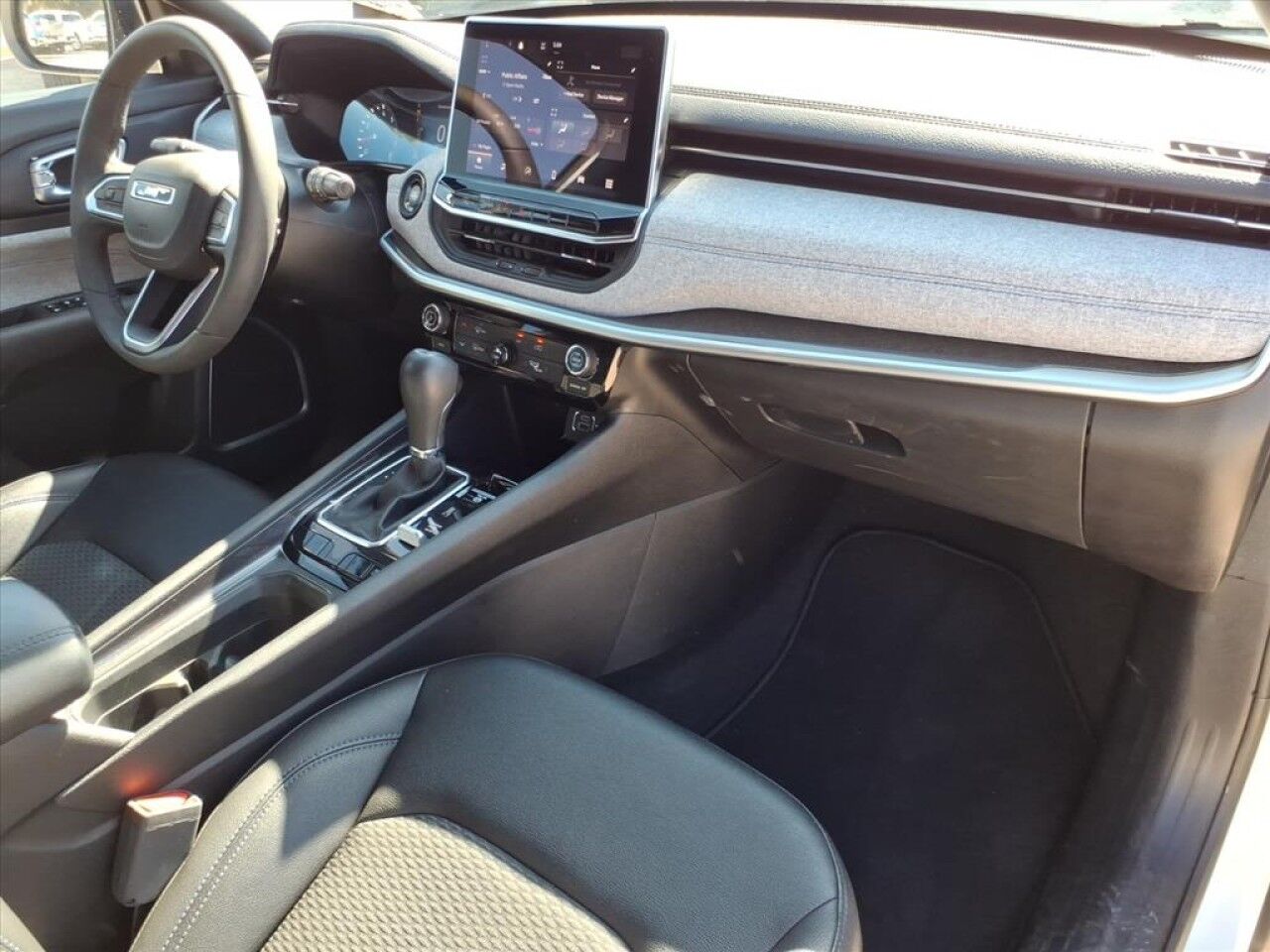 2024 Jeep Compass Latitude Uvalde TX