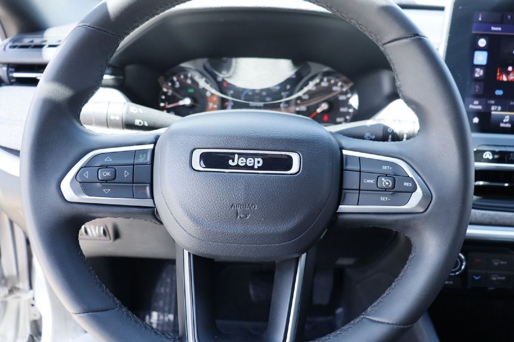 2024 Jeep Compass Latitude Hondo TX