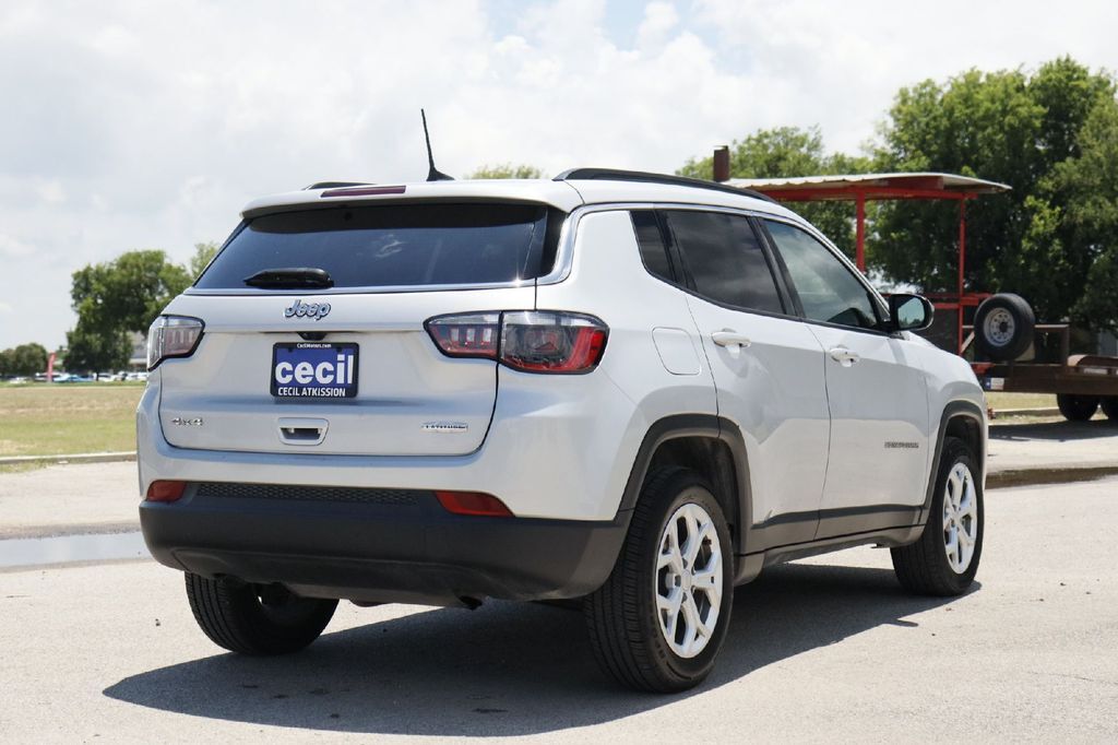 2024 Jeep Compass Latitude Hondo TX