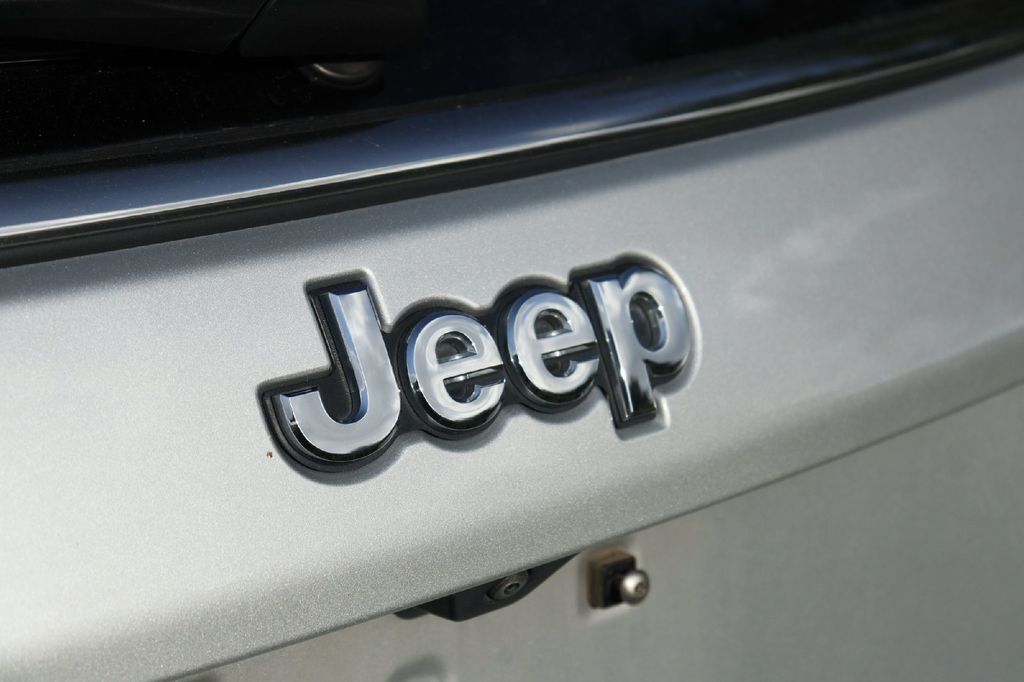 2024 Jeep Compass Latitude Hondo TX