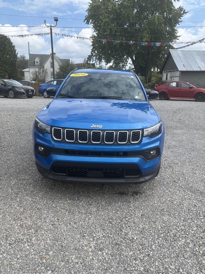 2024 Jeep Compass Latitude 4WD