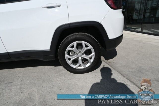 2024 Jeep Compass Latitude / 4X4 / Driver Assist & Convenience Group / Auto Start / Power & Heated Seats / Heated Steering Wheel / Adaptive Cruise / Lane Depart & Blind Spot / Apple CarPlay & Android Auto / 360 Camera / 32 MPG / 1-Owner Anchorage AK