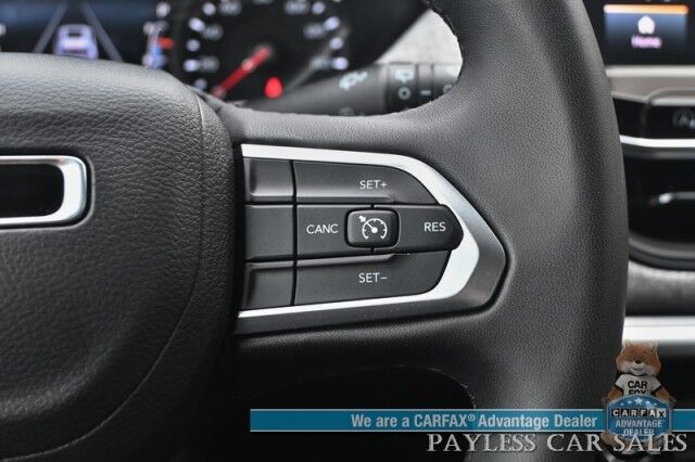 2024 Jeep Compass Latitude / 4X4 / Premium Cloth Seats / Power Mirrors, Windows, & Locks / Forward Collision & Blind Spot Alert / Apple CarPlay & Android Auto / Back Up Camera / Cruise Control / Keyless Entry & Start / 32 MPG / 1-Owner Anchorage AK