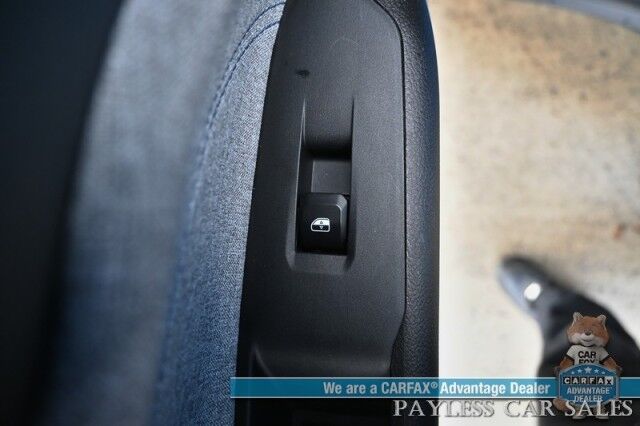 2024 Jeep Compass Latitude / 4X4 / Premium Cloth Seats / Power Mirrors, Windows, & Locks / Lane Departure & Blind Spot Alert / Apple CarPlay & Android Auto / Back Up Camera / 32 MPG / 1-Owner Anchorage AK