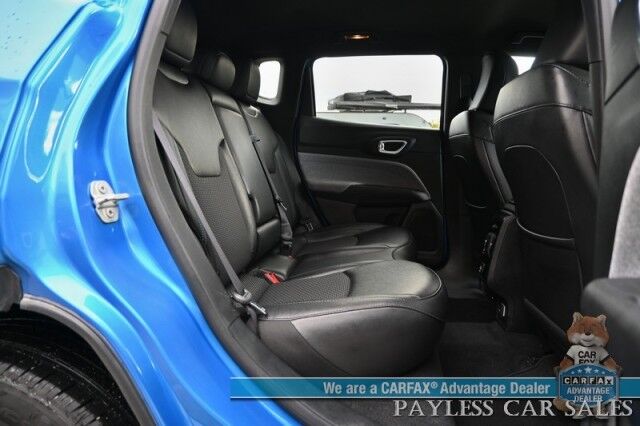 2024 Jeep Compass Latitude / 4X4 / Premium Cloth Seats / Power Mirrors, Windows, & Locks / Lane Departure & Blind Spot Alert / Apple CarPlay & Android Auto / Back Up Camera / 32 MPG / 1-Owner Anchorage AK