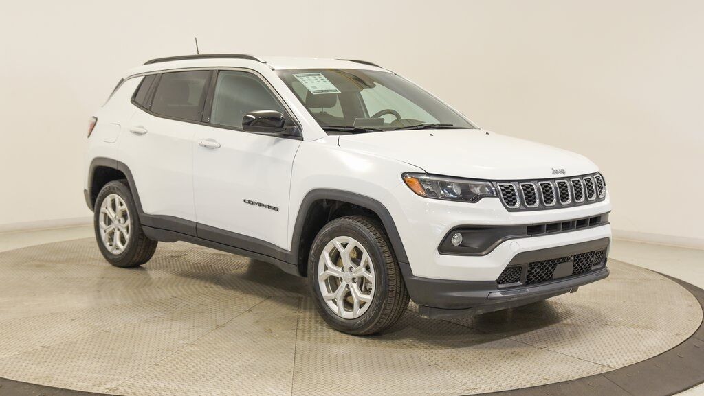 2024 Jeep Compass Latitude Akron OH