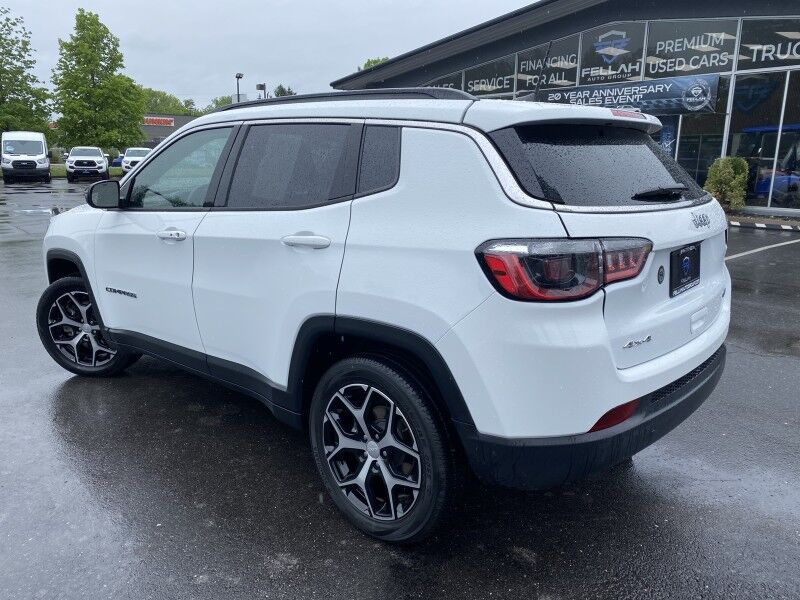 2024 Jeep Compass Latitude