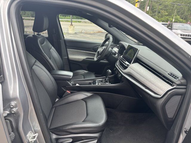 2024 Jeep Compass Latitude Hamburg PA