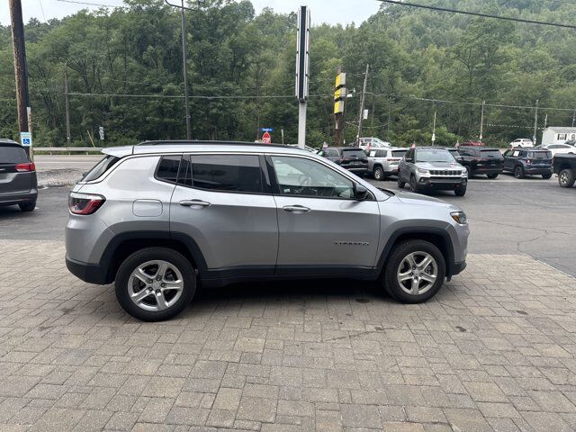2024 Jeep Compass Latitude Hamburg PA