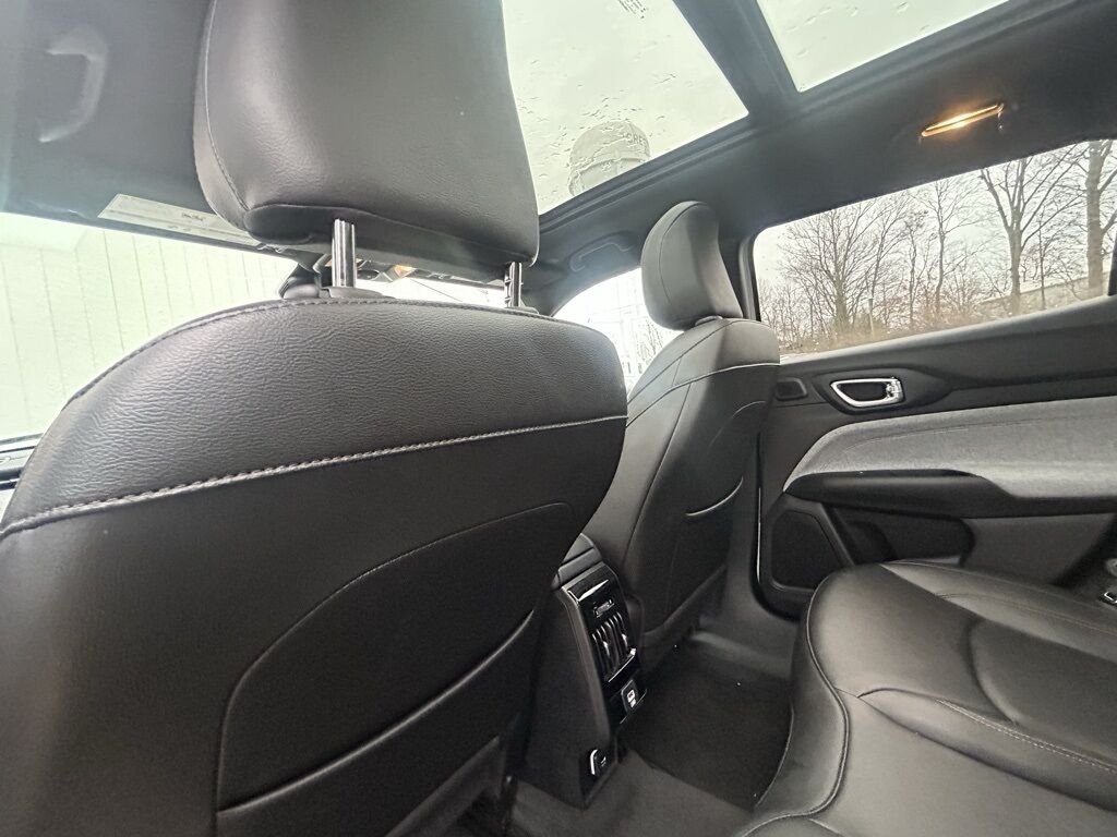 2024 Jeep Compass Latitude Lux Crestwood KY