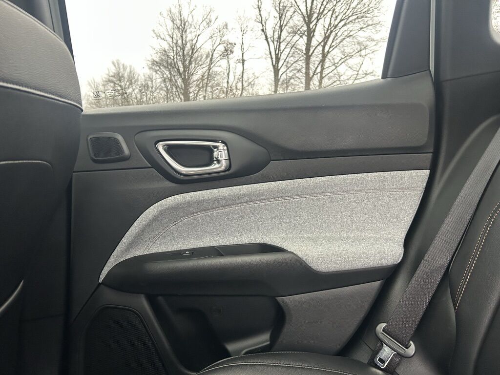 2024 Jeep Compass Latitude Lux Crestwood KY