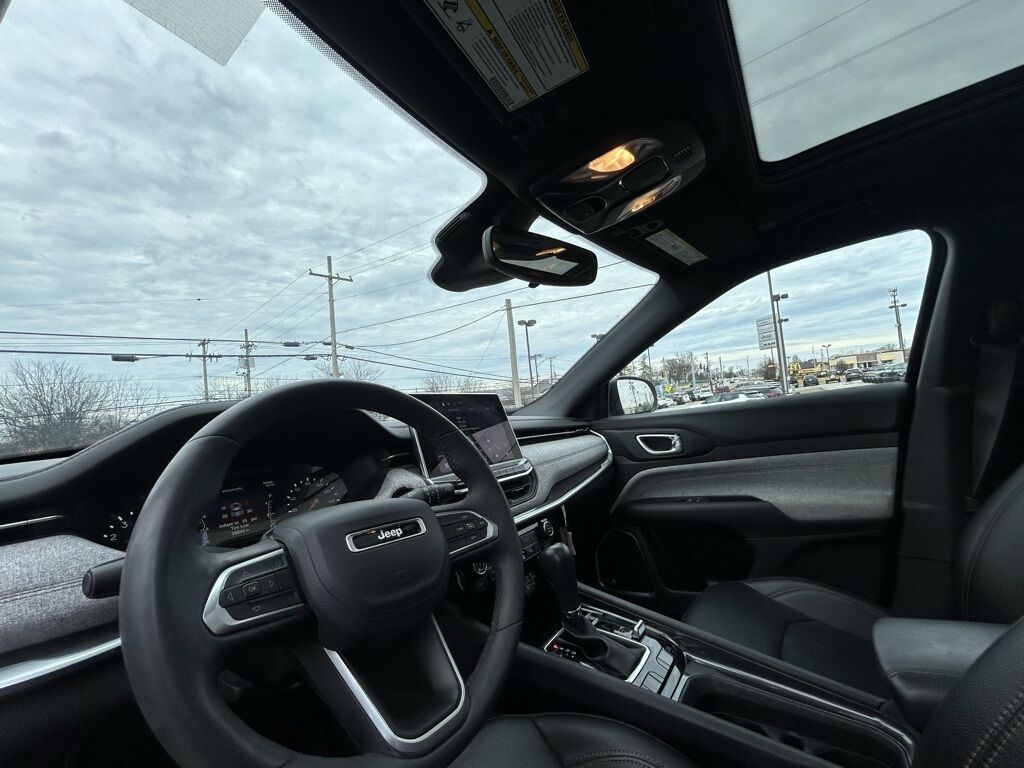 2024 Jeep Compass Latitude Lux Crestwood KY