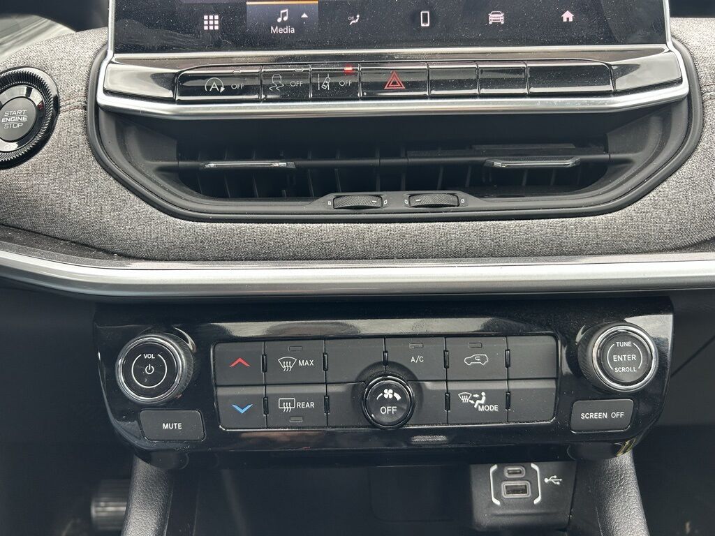 2024 Jeep Compass Latitude Lux Crestwood KY