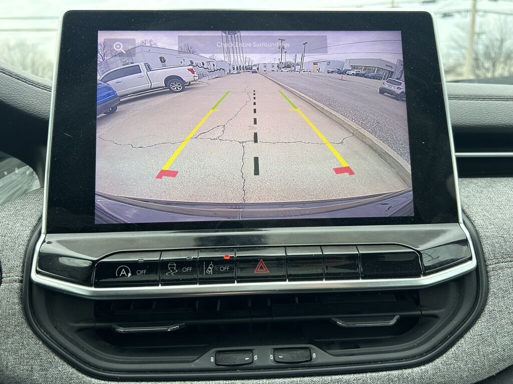 2024 Jeep Compass Latitude Lux Crestwood KY