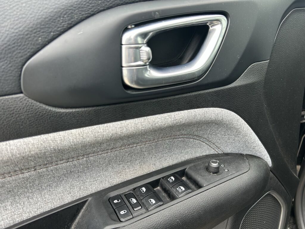 2024 Jeep Compass Latitude Lux Crestwood KY