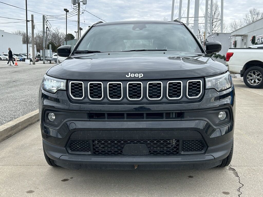 2024 Jeep Compass Latitude Lux