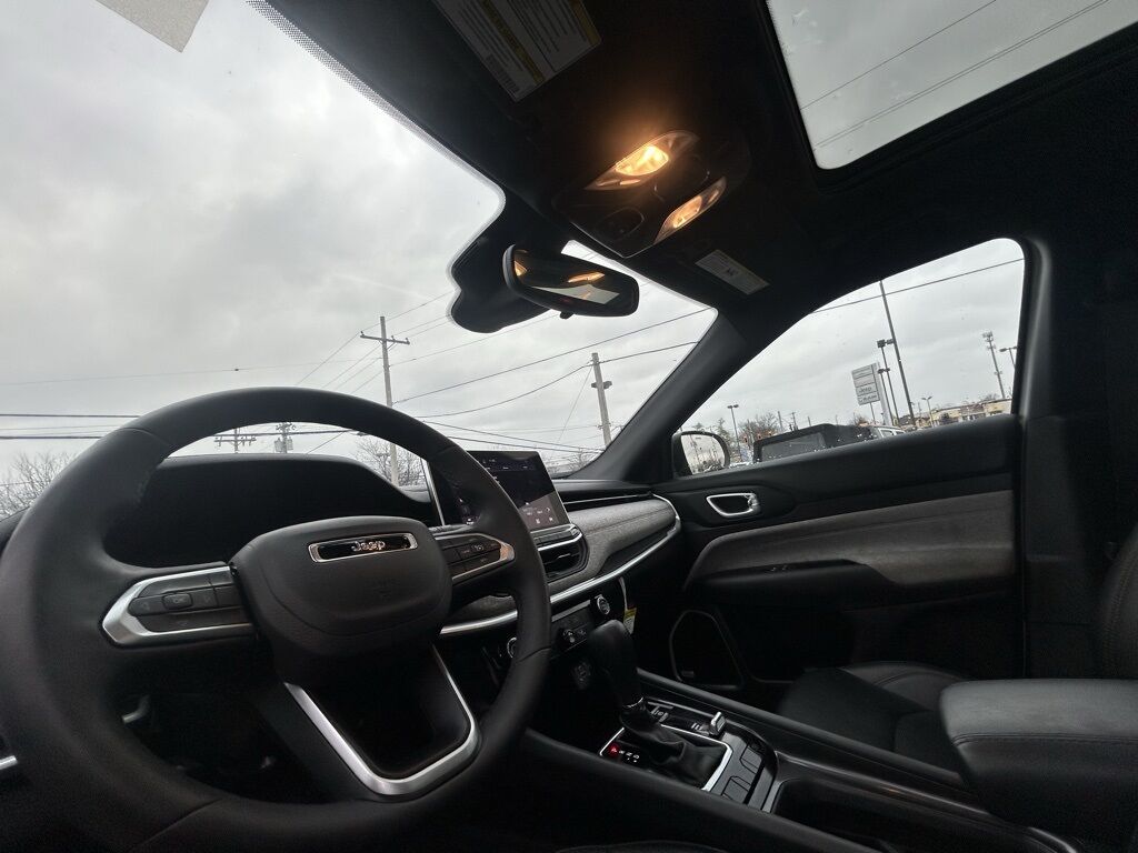 2024 Jeep Compass Latitude Lux Crestwood KY