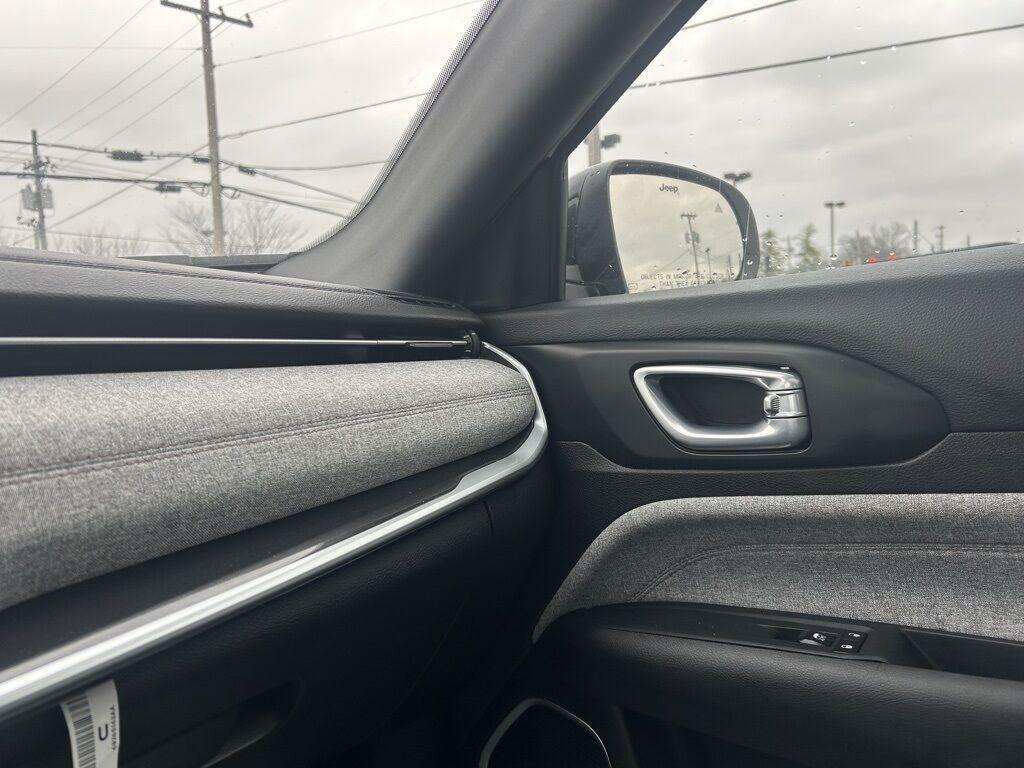 2024 Jeep Compass Latitude Lux Crestwood KY