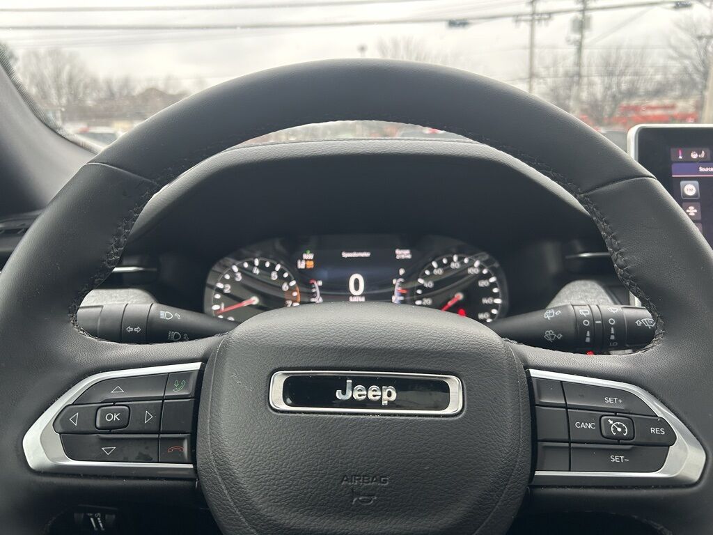 2024 Jeep Compass Latitude Lux Crestwood KY